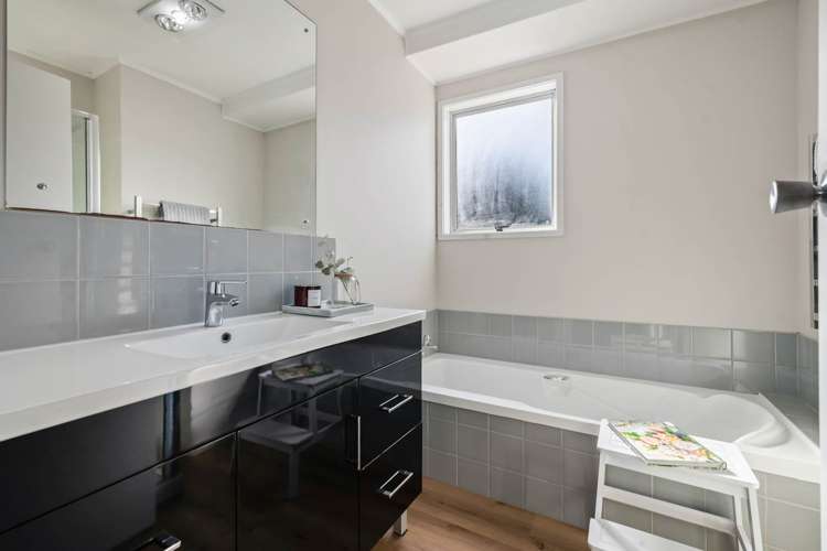 364 Roscommon Road Manurewa_10