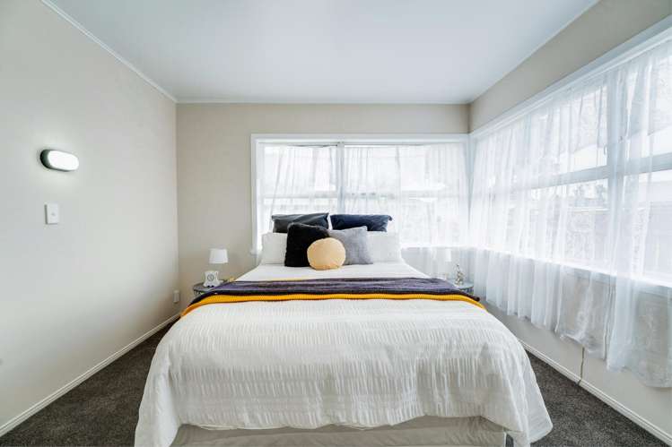 21 Idlewild Avenue Mangere_12