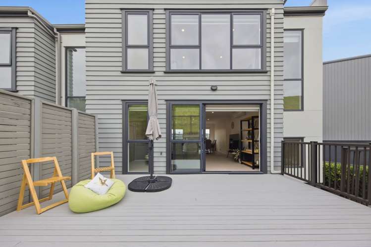 10 Charles Heaphy Lane_2