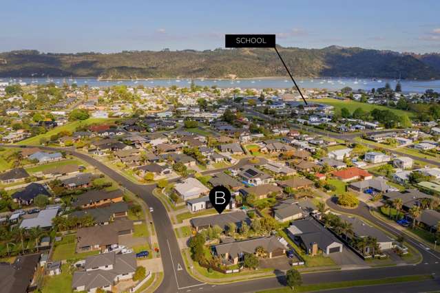 70 Cholmondeley Crescent Whitianga_4