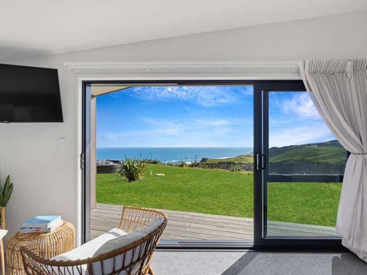 61/685 Karioitahi Road Waiuku_19