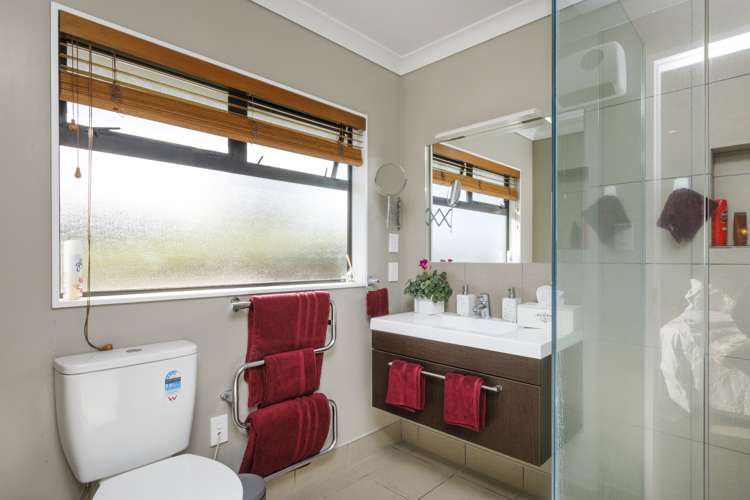 9 Logan Grove Feilding_19