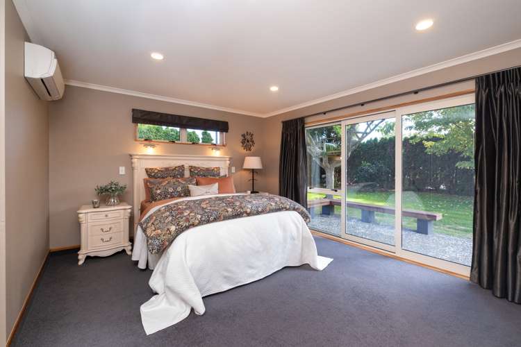 300 Nottingley Road Frimley_13