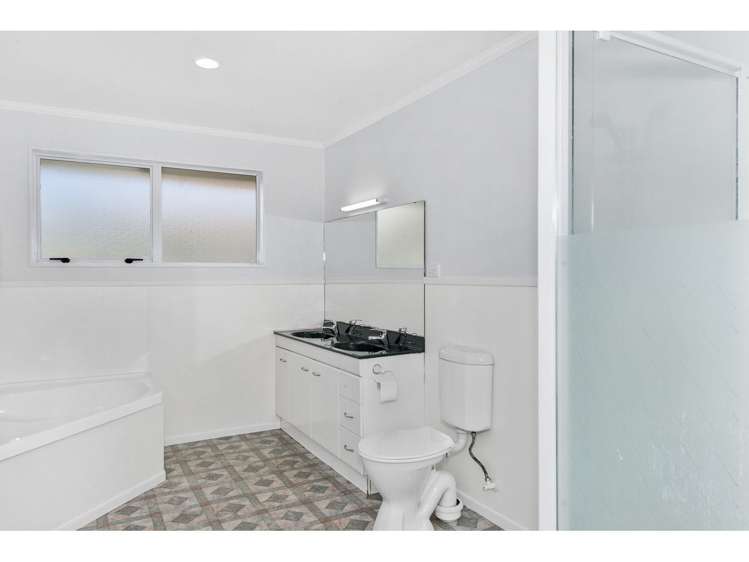 8 Myers Road Manurewa_12