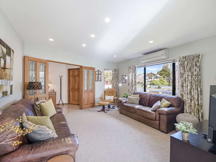 4 Chesterfield Mews Russley_6