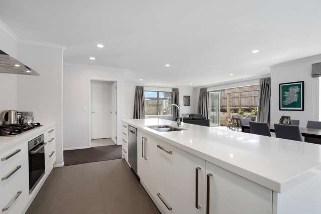 4/1 Hibiscus Avenue Hamilton Lake_4