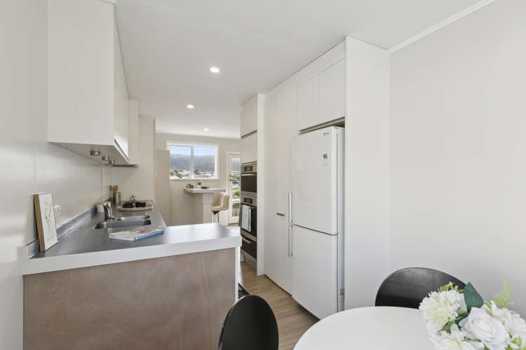 38 Taylor Terrace Tawa_11