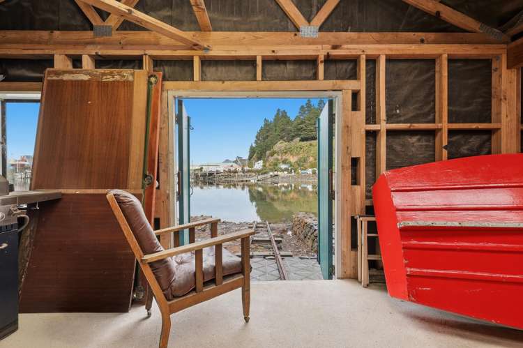 2 Boat Shed Careys Bay_1