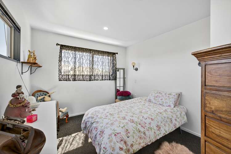 2/44 Shakespeare Road Waltham_13