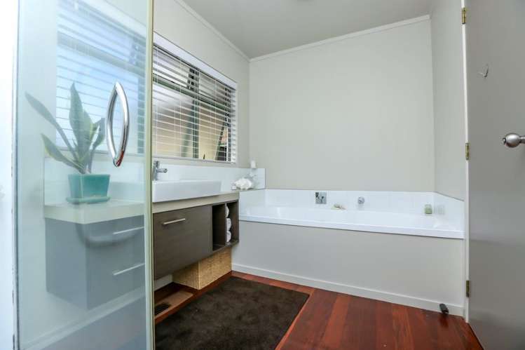 219 Tony Avenue Thames_11