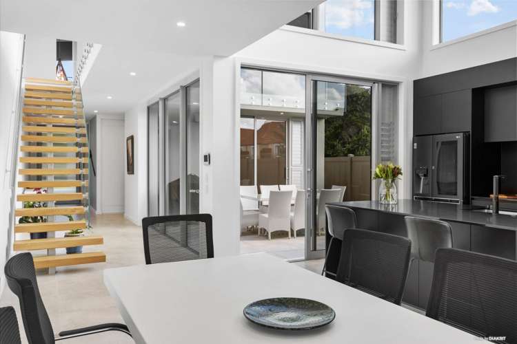 577 Laurie Southwick Parade Gulf Harbour_5