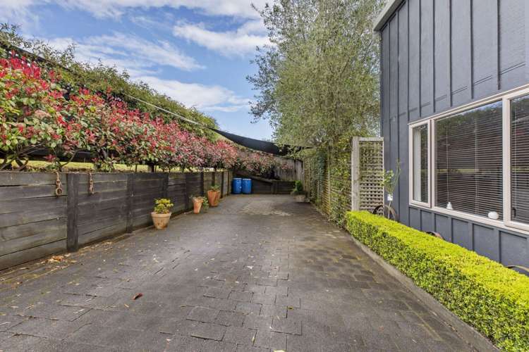 6 Portland Street Welcome Bay_16