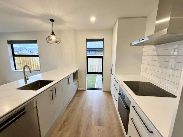 130 Jean Archie Drive 11103_3