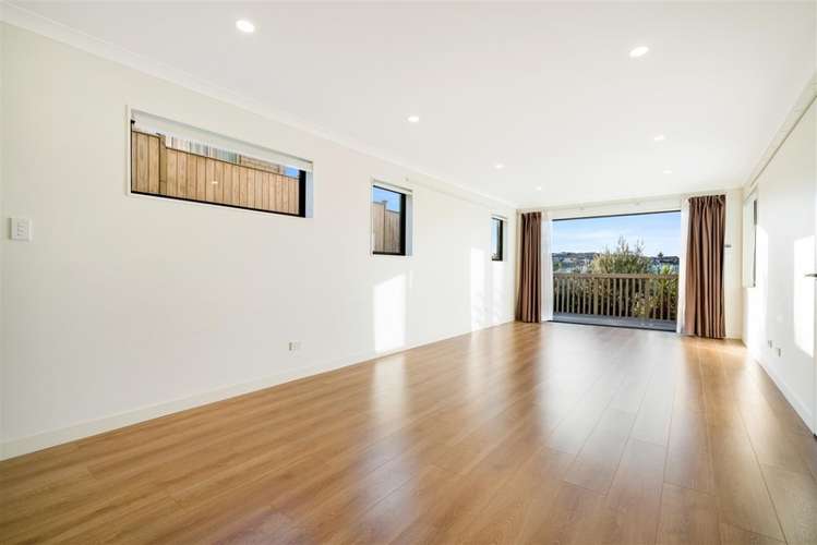 6 Resolution Drive Gulf Harbour_13