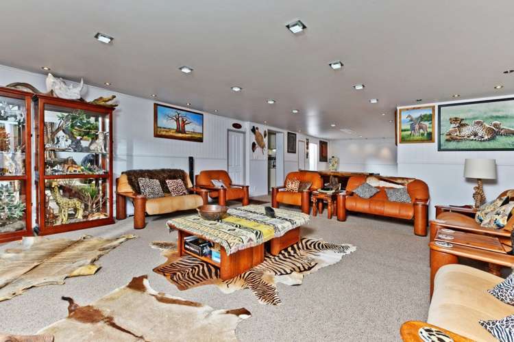 2/615 East Coast Road Browns Bay_18