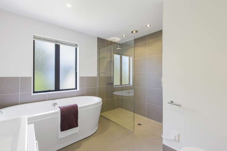 100a Fisher Parade Sunnyhills_11