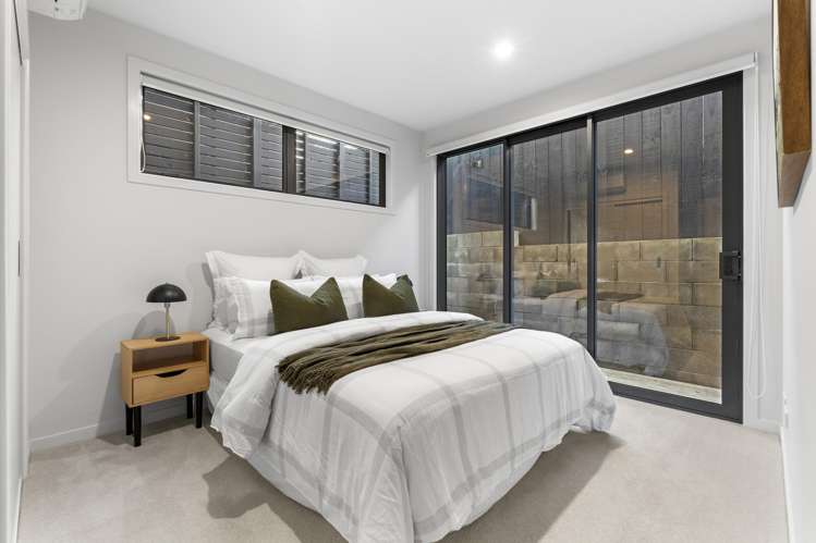 201E Hurstmere Road Takapuna_13