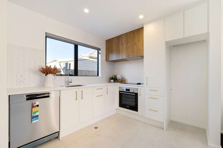 B/21 Spencer Street_5