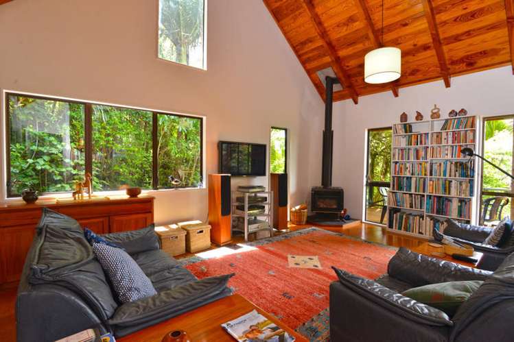 62 Kauri Point Road Laingholm_6