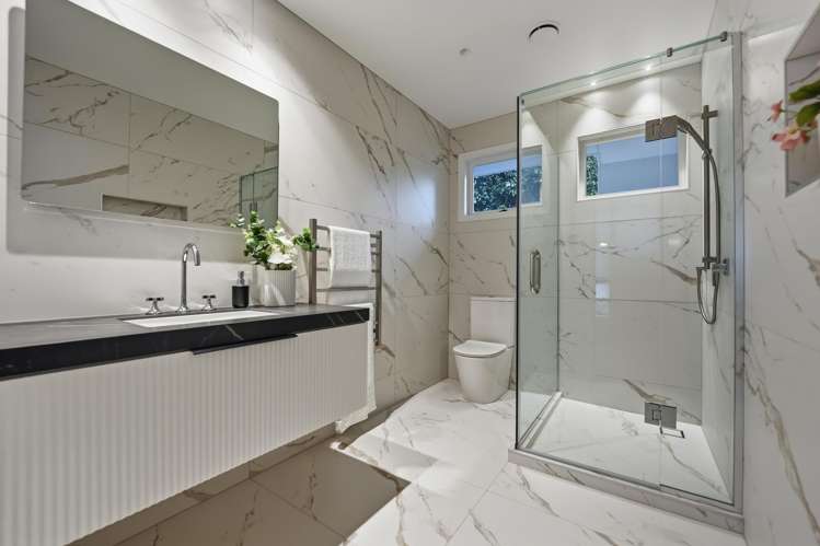 12 Shipherds Avenue Epsom_12