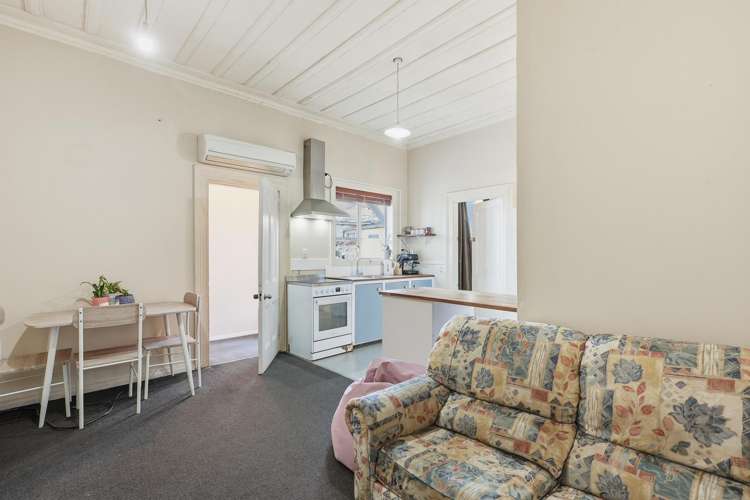 6 Chambers Street North East Valley_1