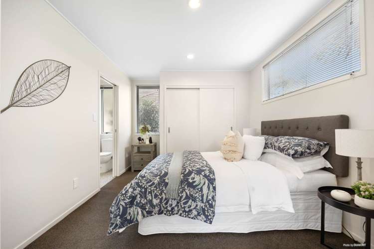 884a Mount Eden Road Three Kings_11