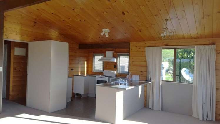 591D East Coast Road Kaiaua_14
