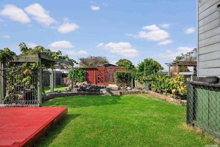 64 Hyperion Drive Randwick Park_12