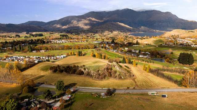 Prime Arrowtown landholding