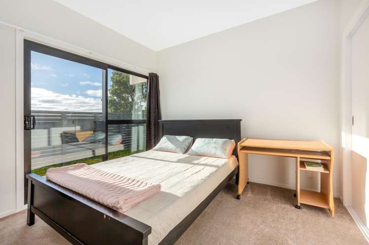 32 Tea Tree Lane Woodridge_13