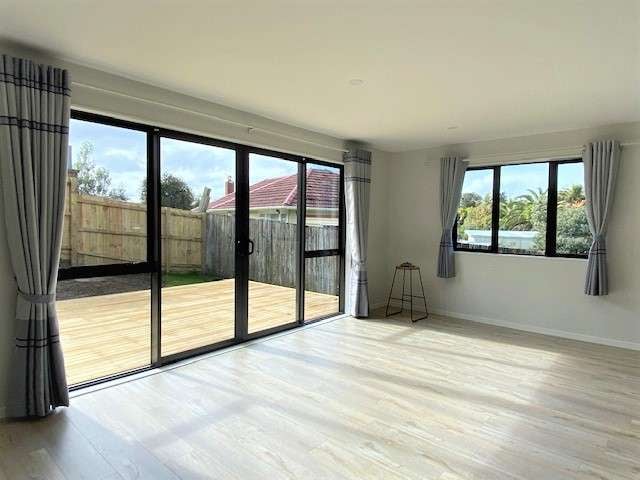 5a Glenford Lane Te Atatu Peninsula_1