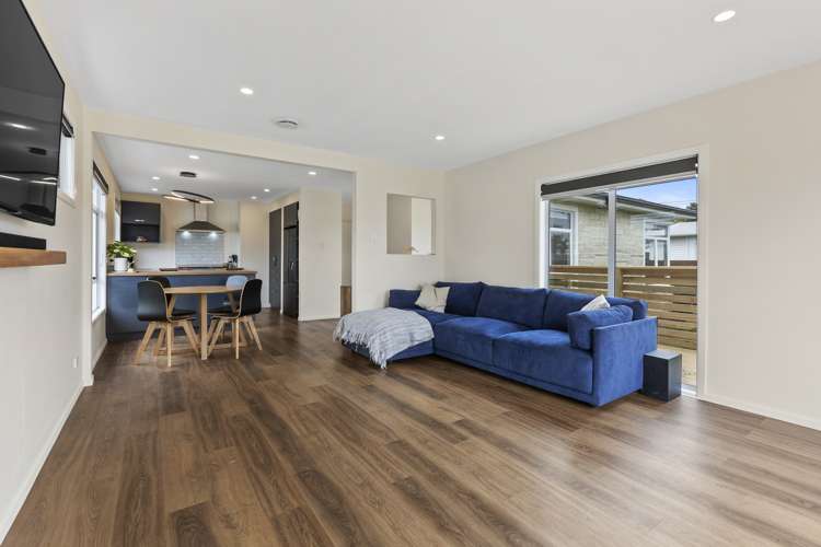 14 Cowling Road Hurdon_6