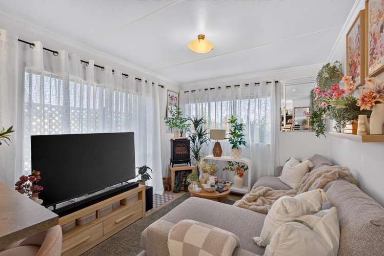 98 Tait Drive_3
