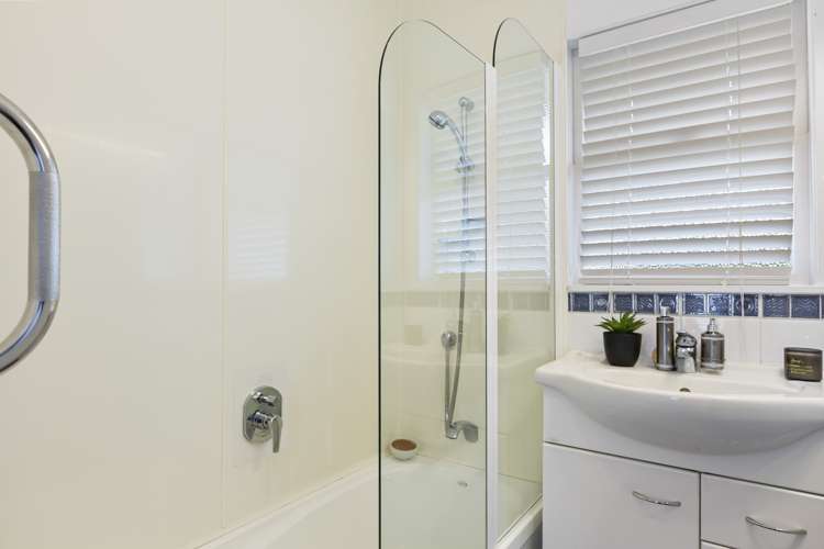 2/70 Nile Road Milford_10