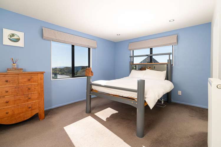 8 Shastri Terrace Khandallah_10