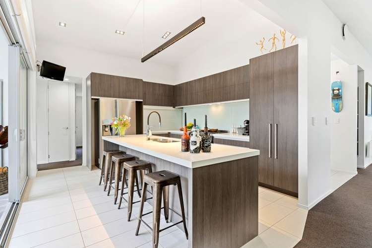 46 Pine Harbour Parade Beachlands_6