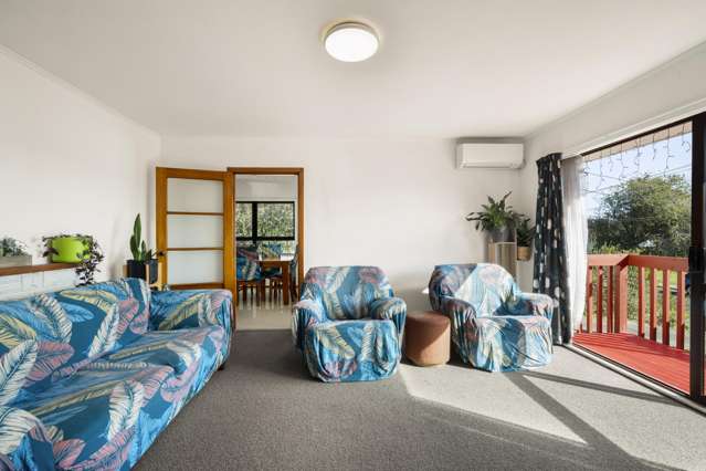 16 Antrim Crescent Otara_3