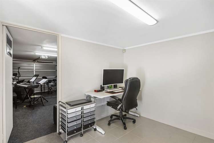 1/20 Coroglen Avenue Birkenhead_13