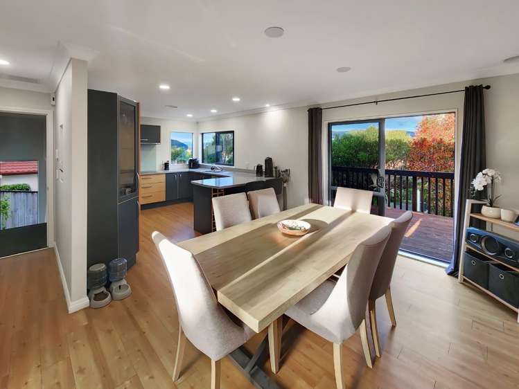 16 Birkinshaw Grove Riverstone Terraces_3