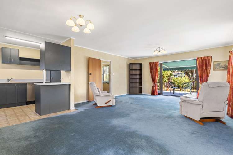 9 Milton Road Orewa_16