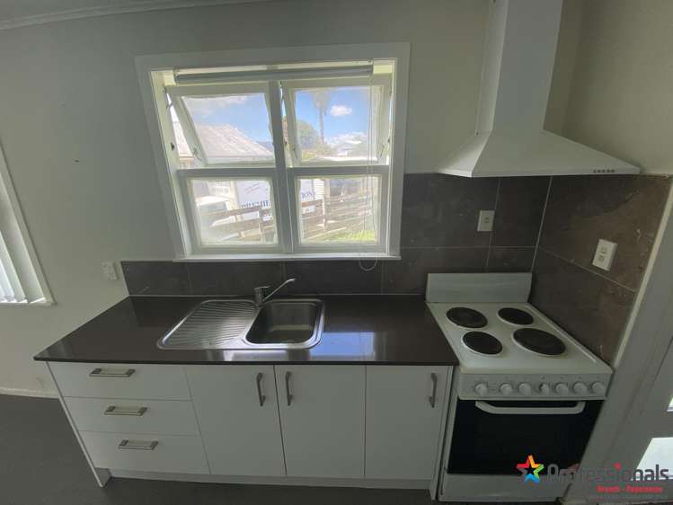 9 Malmo Place Manurewa_2