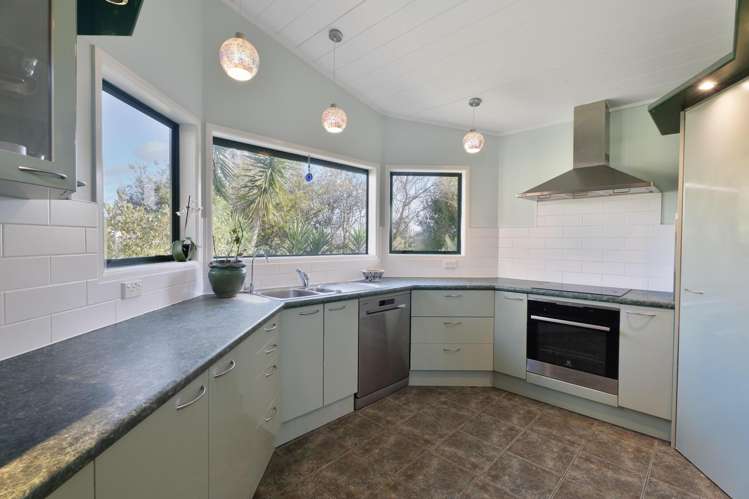 25A Evans Road Glen Eden_15