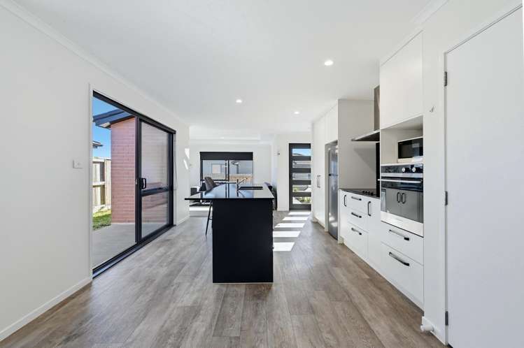 8 Friesian Way Papamoa_7