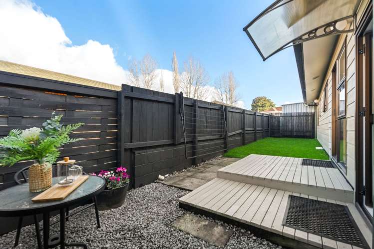 14B North Street Woodhill_12