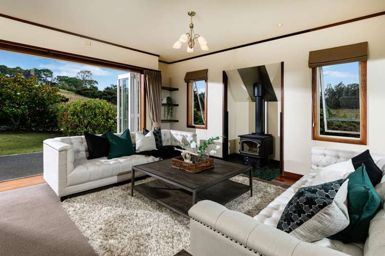 641a Ridge Road Riverhead_7