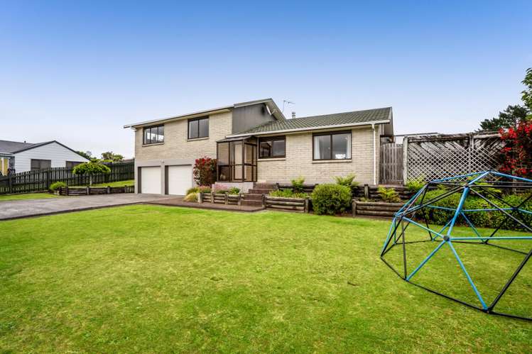 17 Caledonia Place Highlands Park_25