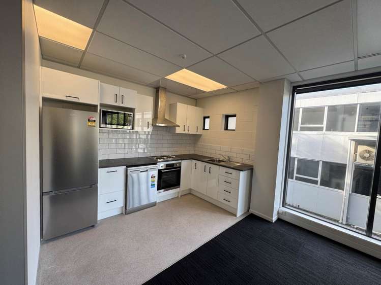 132 Hurstmere Road Takapuna_10