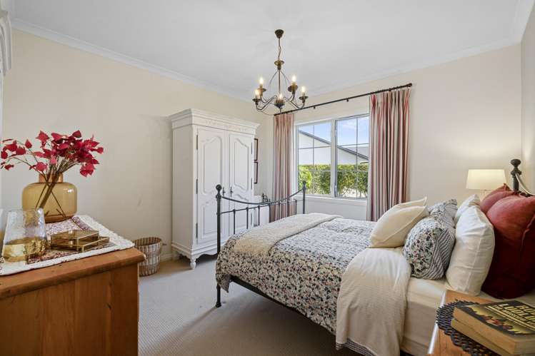 8B Sampson Avenue Waiwhakaiho_19