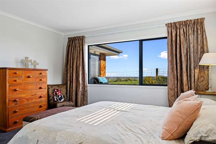 201 Davis Road Cust_12