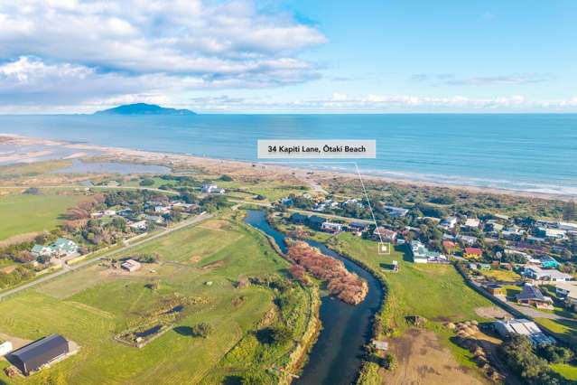 Serene Otaki Beach Section